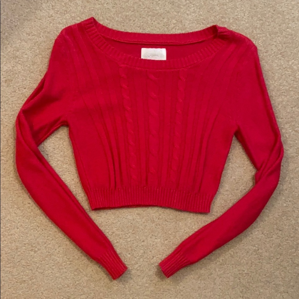 Cropped Cable Knit Sweater